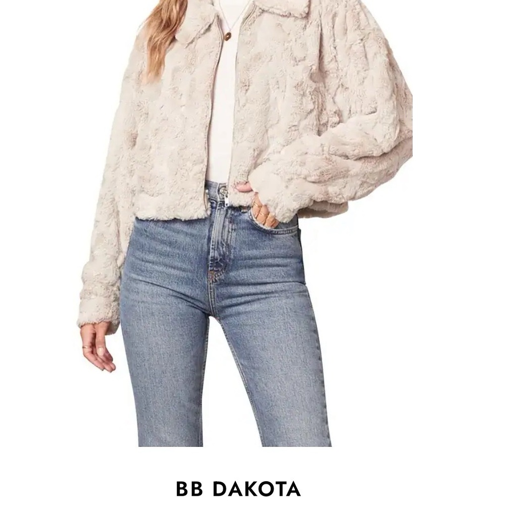 BB Dakota Women's Tan Teddy Jacket
